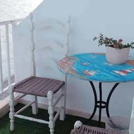 Mariannas Tiny Paradise Appartamento Kamari (Corinthia)