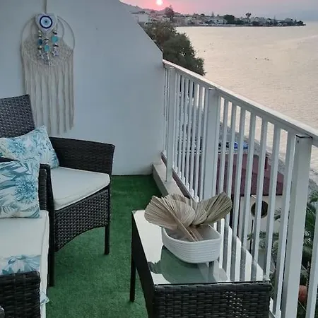 Mariannas Tiny Paradise Kamari (Corinthia)