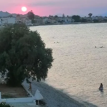 Mariannas Tiny Paradise Appartamento