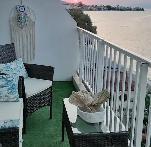 Mariannas Tiny Paradise Kamari (Corinthia)